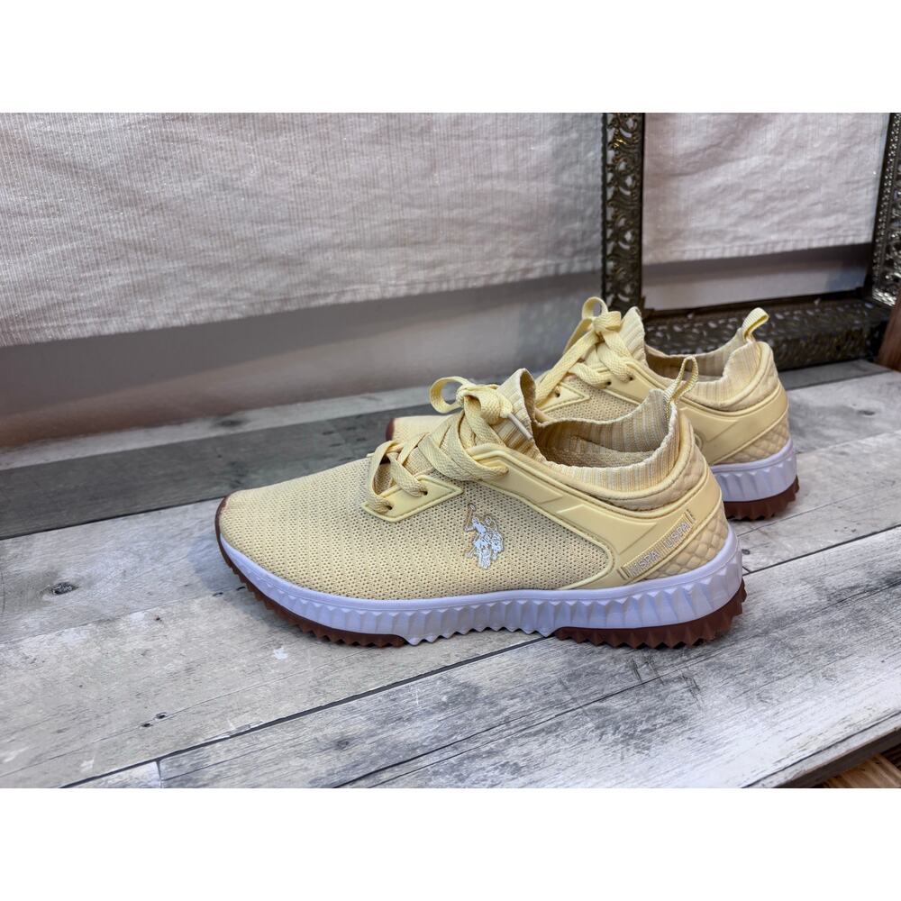 Ladies US POLO ASSOCIATION Size 8 Banana Yellow Sneakers with LOGO Butter Yellow